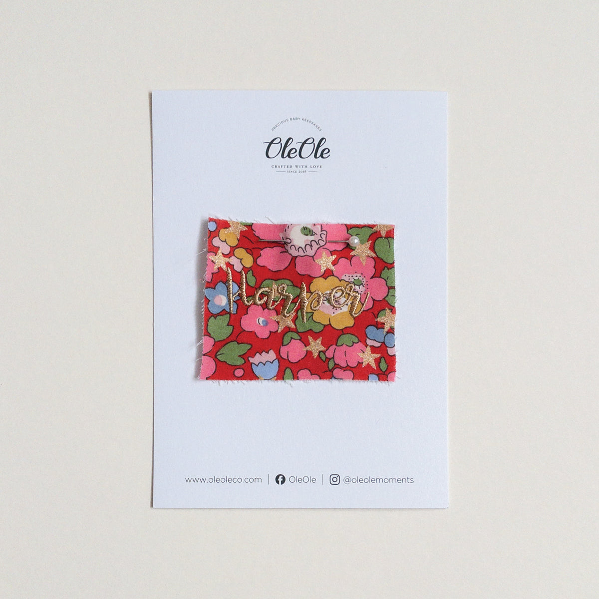 Scalloped Baby Bib  |  Liberty Betsy Star