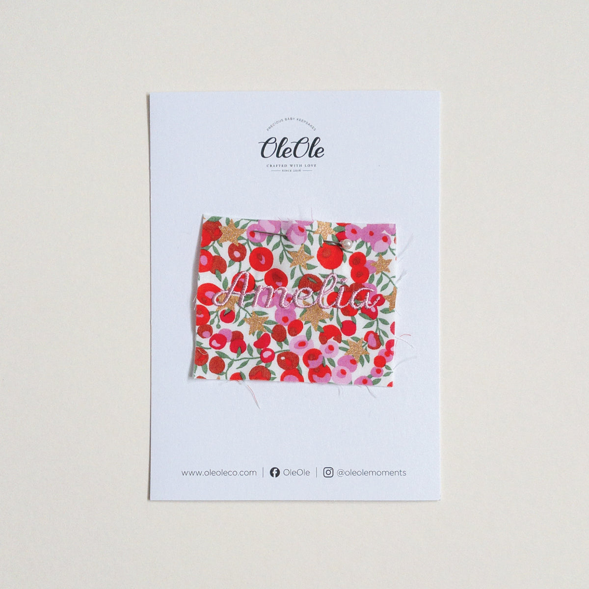 Scalloped Baby Bib  |  Liberty Wiltshire Star